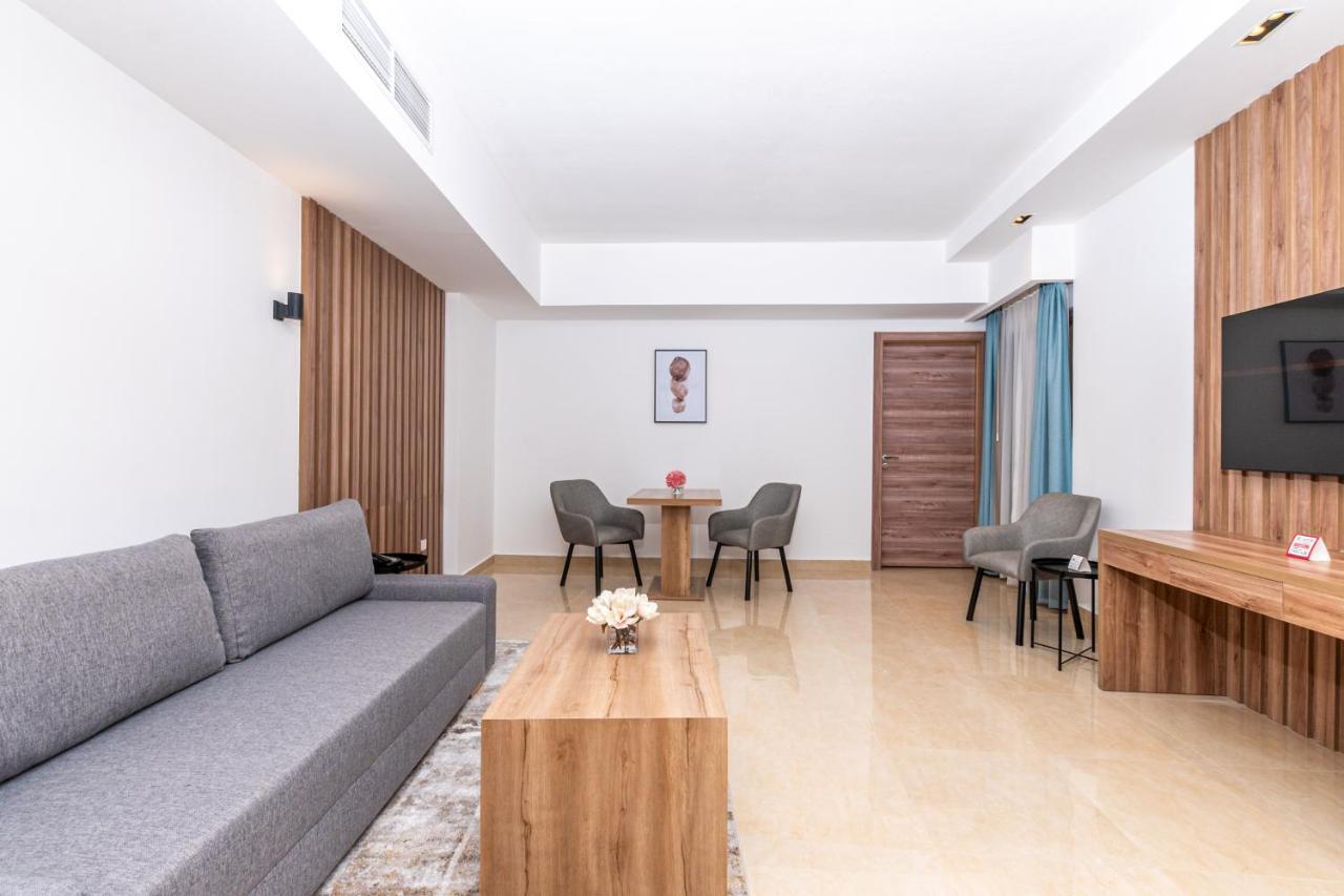 Pyramisa Hotel Apartments Dubaj Kültér fotó
