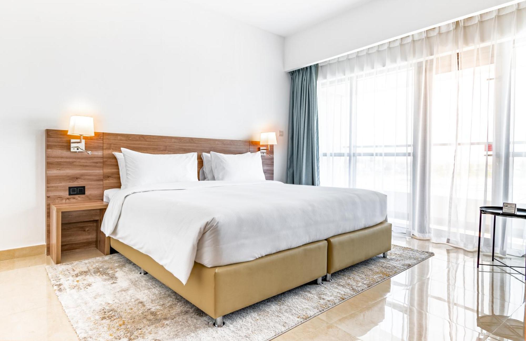 Pyramisa Hotel Apartments Dubaj Kültér fotó