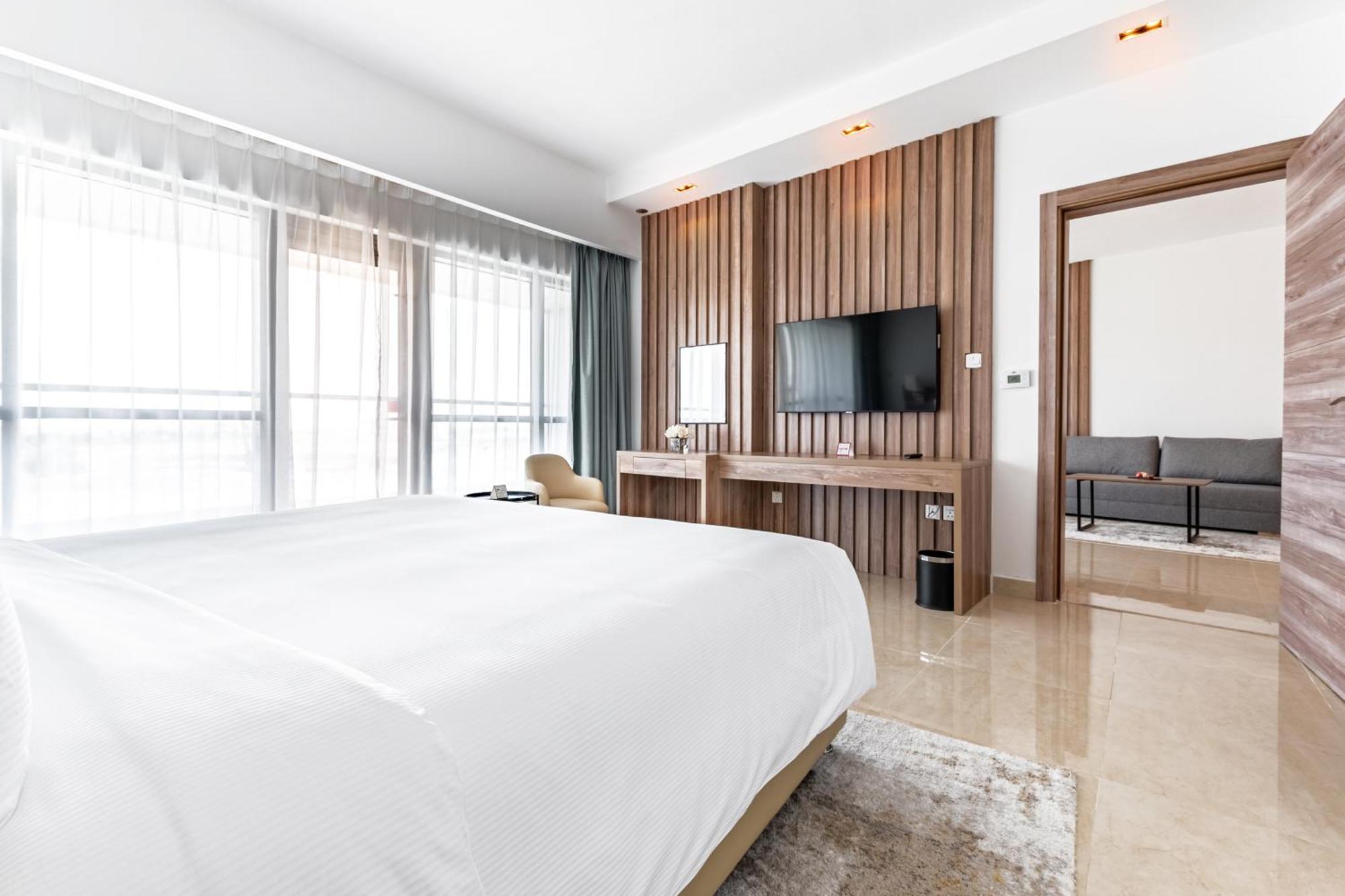 Pyramisa Hotel Apartments Dubaj Kültér fotó